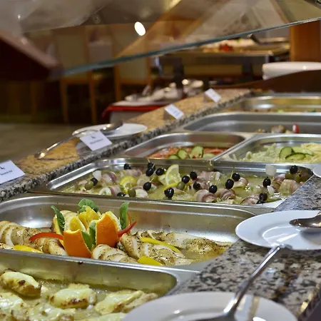 Unicornis ホテル エゲル