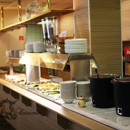 Unicornis ホテル エゲル