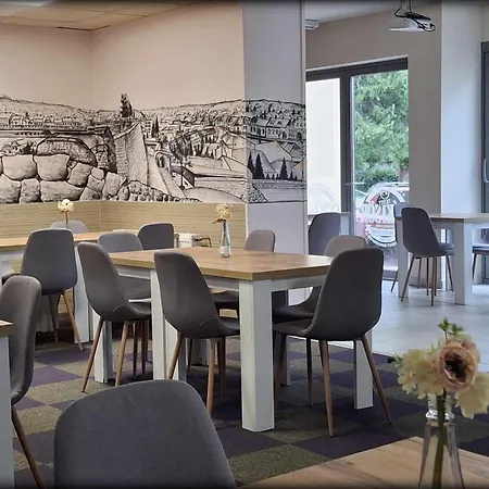 Hotel Unicornis Eger