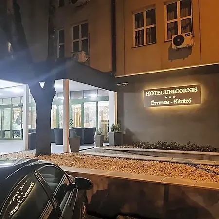 独角酒店 酒店