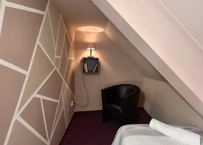 Unicornis 3* Eger